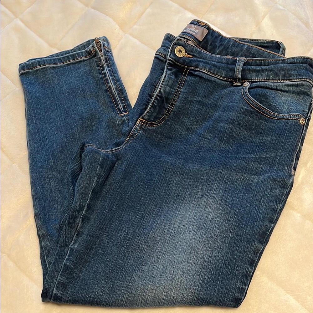 Chico's Slim Blue Jeans with Classic Fading
